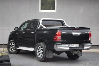 Toyota Hilux DC 2.4 I D-4D Executive A/T - 7