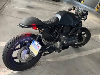 Predam krasnu BMW CafeRacer - 7