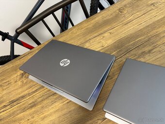 /15.6"/HP Notebook/4GB RAM DDR5/128GB NVMe SSD/Intel HD - 7