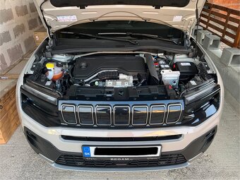Jeep Avenger e-hybrid Summit - 7