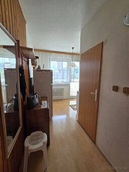 Ponúkam na predaj 2 izbový byt s balkónom, Poprad - 7