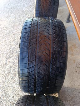 Predám pneumatiky 275/30 R20, 245/35 R20 zimné - 7