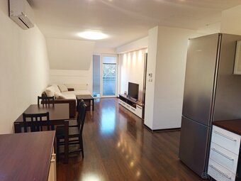 Výnimočný 2i byt s povalou, 62 m2, Kulíškova, tehla, balkón - 7