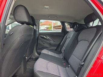 Hyundai i30 1.5i CVVT Classic - 7