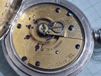 Veľké,strieborné vreckové hodinky. - 7