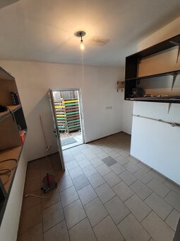 Priestor na prenájom - 7