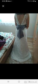 Svadobné šaty biele s bolerkom a kruhom - 7