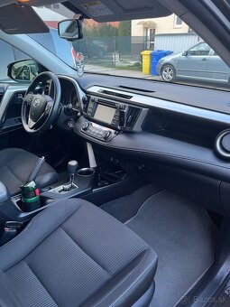 Toyota Rav4 - 7