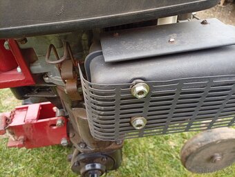 Vari malotraktor - 7