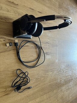 Plantronics VOYAGER FOCUS UC - 7