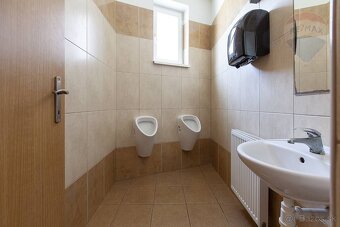 Na prenájom kaviareň v centre mesta Malacky - 7