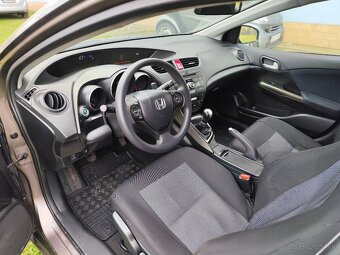Predám Honda Civic 1.4 - 7