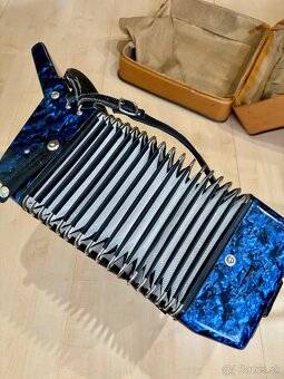 Delicia Carmen XIII 96bas - 7