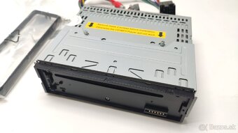 Predám autorádio Nakamichi CD300 - 7