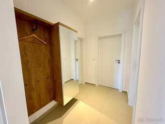 Zariadený 4-izbový apartmán s parkovaním, Vila Ugljan - 7