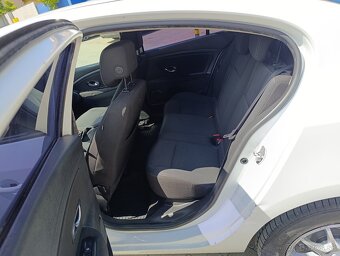 RENAULT FLUENCE 1,6 LPG 2013 - 7