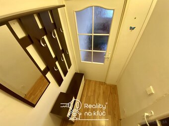 Na prenájom zariadená garsónka s balkónom na Gogoľovej ul. - 7