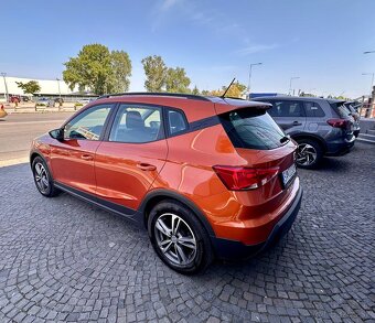 Seat Arona skoro ako nová - 7