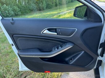 Mercedes-Benz GLA 200 CDI / 1. majiteľ / garážované - 7
