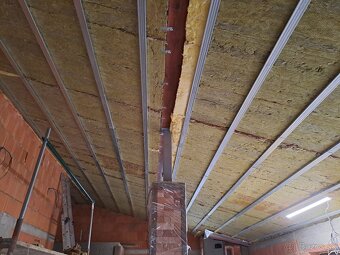 Rodinný dom - novostavba s okamžite obývateľnou časťou - 7