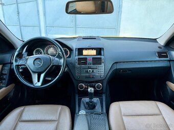 MERCEDES-BENZ C200CDI W204 3M FÓLIA MODEL 2011 - 7