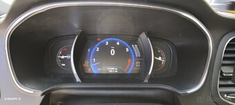 Renault Megane Grandcoupe - 7