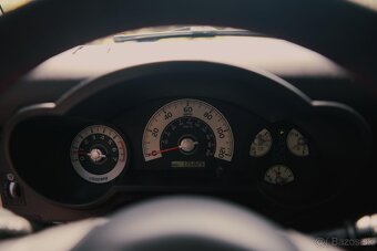Toyota FJ Cruiser 4,0 l 191kW V6 AT6 - 7