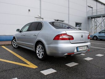Škoda Superb 2.0 TDI CR 140k Elegance - 7