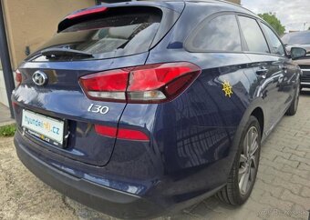 Hyundai i30 1.4-KAMERA-PARKOVACÍ SENZORY - 7