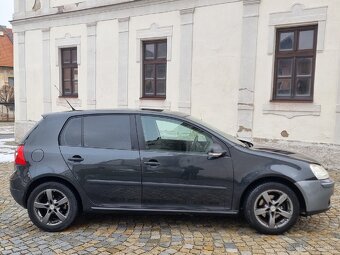 Volkswagwn Golf V 1.4i - 7