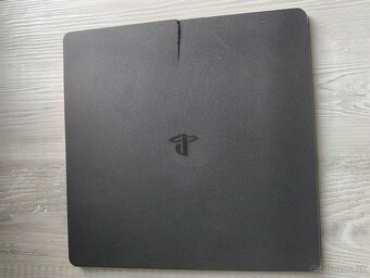 Predám Konzolu PS4 slim 500gb verzia - 7