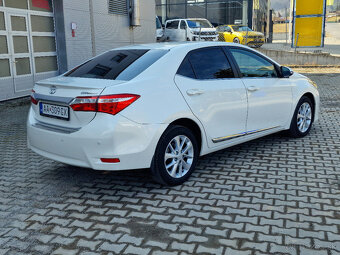 Toyota Corolla 1.6 l automat Valvematic Executive MDS - 7