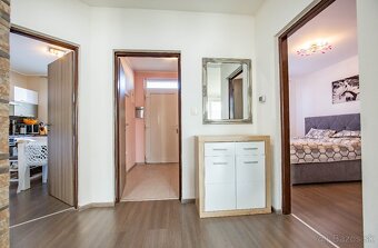 UNIKÁTNY 3 IZB. RODINNÝ DOM S GARÁŽOU, ZELENEČ - 7