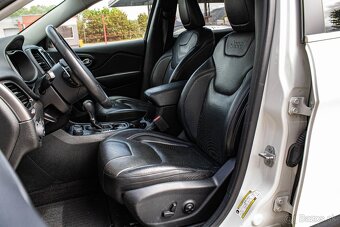 Jeep Cherokee 2.2 Diesel 143kW A/T 4x4 Koža, Odpočet DPH - 7