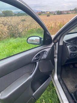 Ford Focus benzin 1,6 - 7