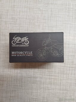 Hodiny a teplomer na riadidlá motorky. - 7