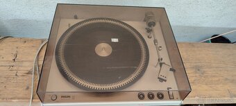 Gramofón Philips - 7
