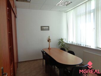 Kancelárske priestory 75m2, 150m2, parkovanie, P. Biskupice - 7