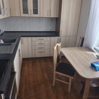 2 izb. byt Trenčín , Dlhé Hony - 7
