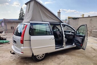 C8 CAMPER - 7