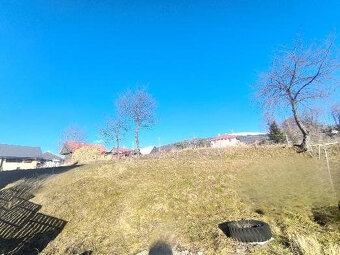 SLNEČNÝ POZEMOK POD KRÁĽOVOU HOĽOU NA STAVBU CHATY ROD.DOMU - 7