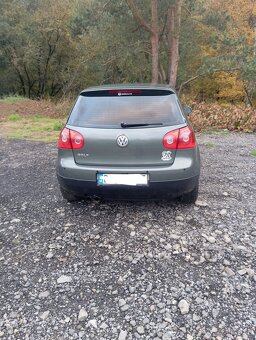 VW Golf V 1.4 16V 55 kW - 7