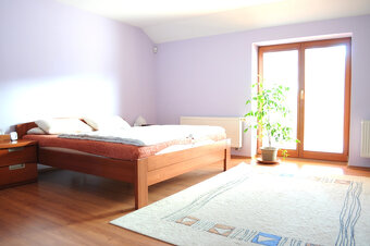 Predám 6 - 7 izbový dom - 7