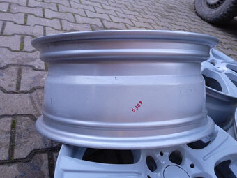 Elektróny RC Design 5x114,3 R17 4ks - 7