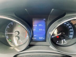 Toyota Auris 1.6 Valvematic 132k (97kW) benzín (2018) - 7