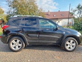 Toyota RAV4 2.2l - 7