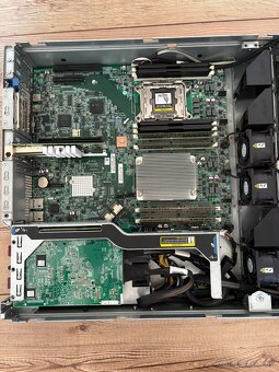 Server HP DL80 Gen9 - 7