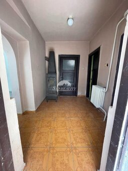 Predaj rodinného domu v obci Veľký Kýr - 7