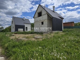PREDAJ: HRUBÁ STAVBA 2 PODLAŽNÉHO RD - 7