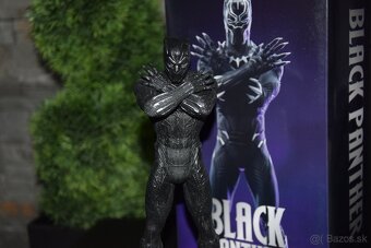 Black Panther figurka - 7